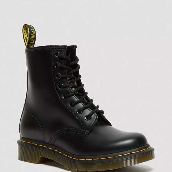 Doc Martens 1460 Lace Up Combat Boots in Black Smooth Leather, Size 8 - Picture 1 of 10
